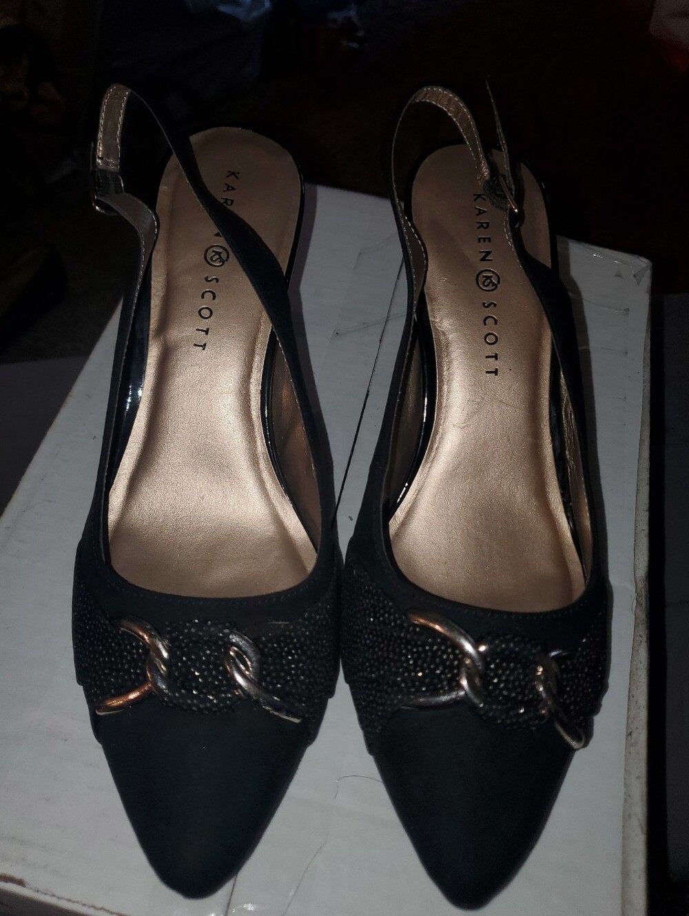 Karen Scott Black Heels with Sparkle & Gold Chain Detail- Size 11